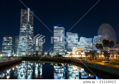 Yokohama cityscape at night Yokohama cityscape at night 23116023