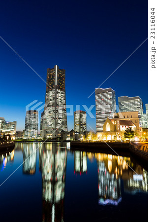 Yokohama skyline at night Yokohama skyline at night 23116044