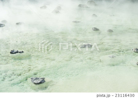 Hot spring Hot spring 23116430