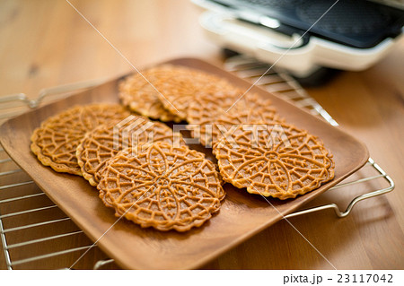 Italian ferratelle Italian ferratelle 23117042