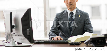 弁護士 イメージ 弁護士 イメージ 23120027