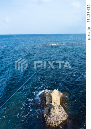 能登半島、輪島の鴨ヶ浦 能登半島、輪島の鴨ヶ浦 23123459