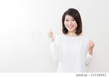 女性 女性 23126943