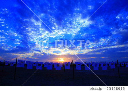瀬戸内の夕日 瀬戸内の夕日 23128916