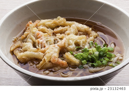 天ぷらうどん 23132463