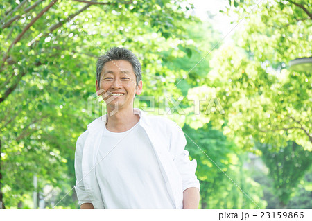 ミドル　男性 23159866