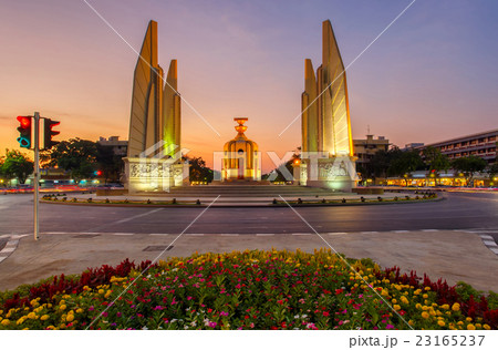 Moment of Democracy monument Moment of Democracy monument 23165237