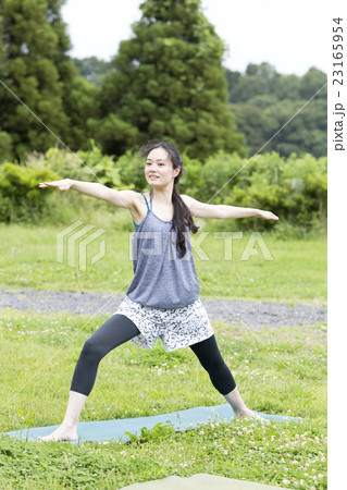 外ヨガ 23165954