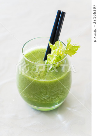 green smoothie green smoothie 23166397
