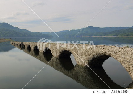 タウシュベツ橋梁 タウシュベツ橋梁 23169600