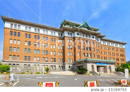 愛知県庁 本庁舎 -名古屋城大天守風屋根を乗せた帝冠様式の重要文化財- 23169793