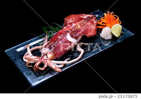 Japanese grilled squid full body in glass plate Japanese grilled squid full body in glass plate 23170875
