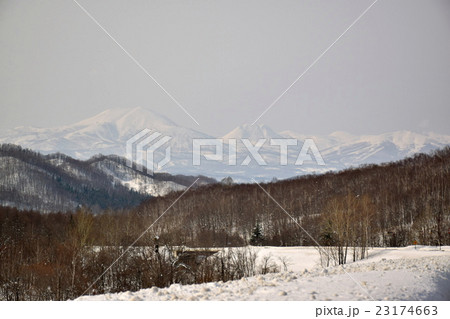 冬のニセコ連峰 冬のニセコ連峰 23174663