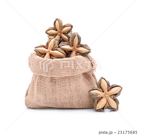 Image of sacha inchi peanut seed on white 23175685