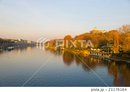 Turin (Torino), Po River 23176164