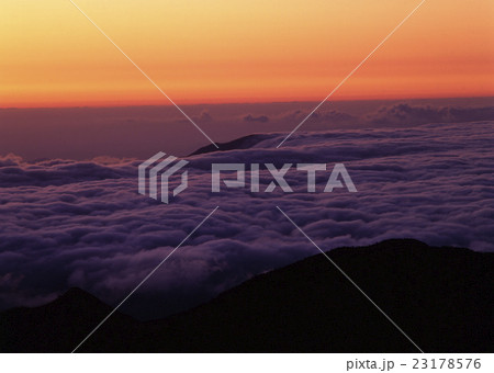 国師岳からの雲海 23178576