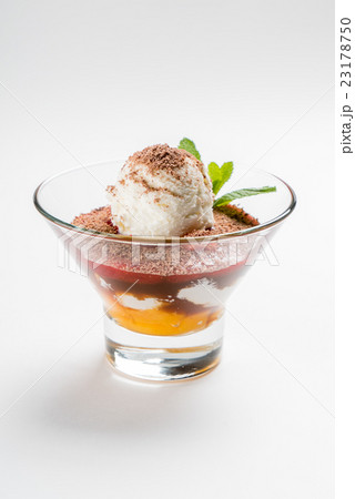 summer dessert 23178750