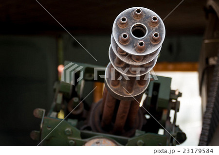 ベトナム戦争で使用されたアメリカ軍のM134ミニガン ベトナム戦争で使用されたアメリカ軍のM134ミニガン 23179584
