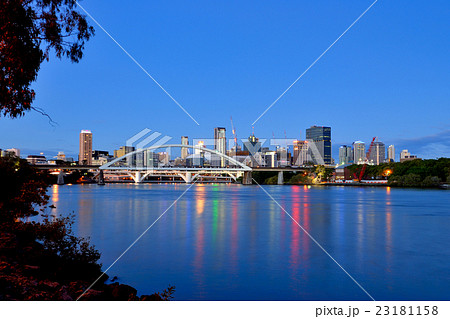 Australia Landscape : Brisbane Skyline 23181158