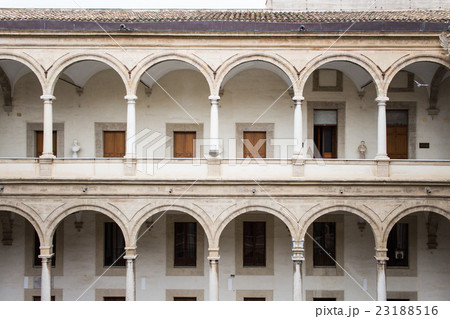 ノルマン王宮-イタリア パレルモ- ノルマン王宮-イタリア パレルモ- 23188516