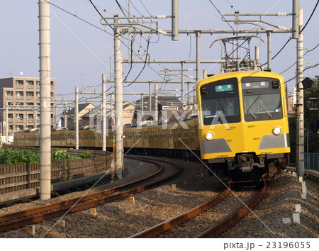 西武新101系　池袋線　保谷～ひばりヶ丘 23196055