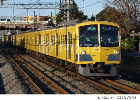 西武新101系 西武池袋線 武蔵藤沢 西武新101系 西武池袋線 武蔵藤沢 23197943