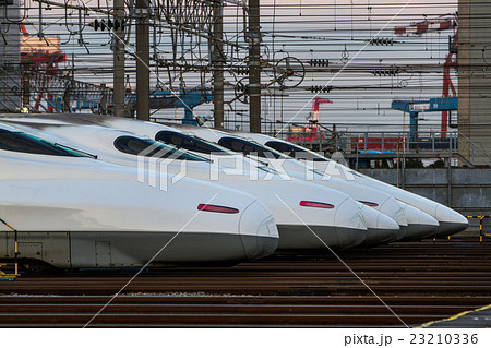 東海道新幹線　並び　大井車庫 23210336
