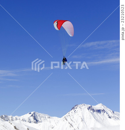 Speed Flying in Mountains Speed Flying in Mountains 23210523