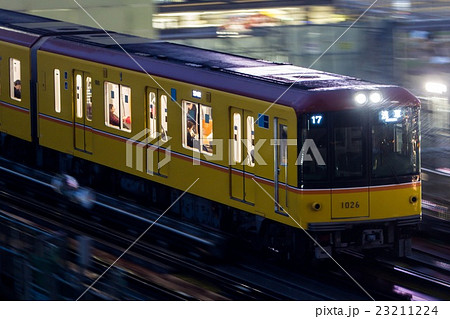 東京メトロ　1000系銀座線　流し撮り 23211224