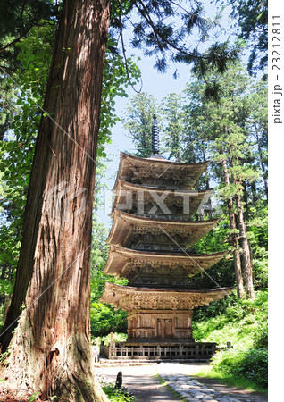 羽黒山五重塔 羽黒山五重塔 23212811