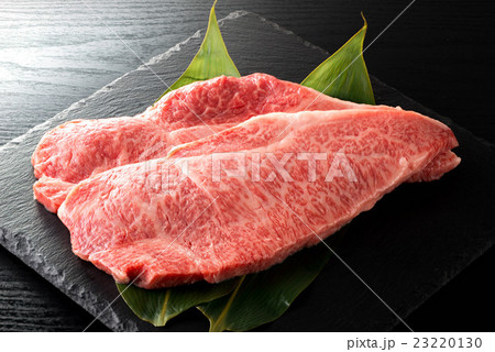 牛肉　サーロイン 23220130
