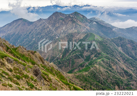 権現岳(八ヶ岳)と南アルプス 23222021