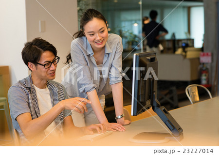 クリエイティブ ビジネスイメージ 23227014