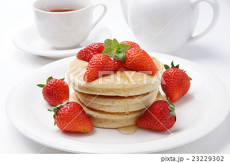 いちごパンケーキ 23229302