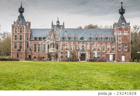 Leuven Catholic University in Belgium 23241928