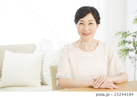 ミドル女性 23244194