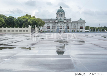 The Ananta Samakhom Throne Hall 23249626