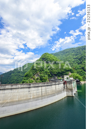 秩父湖と二瀬ダム 23256133
