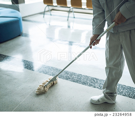 掃除スタッフ 23264958