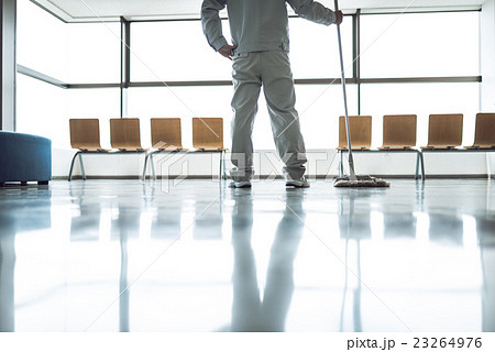 掃除スタッフ 23264976