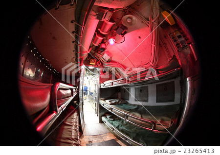 inside TORSK ii world war submarine viewの写真素材 [23265413] - PIXTA