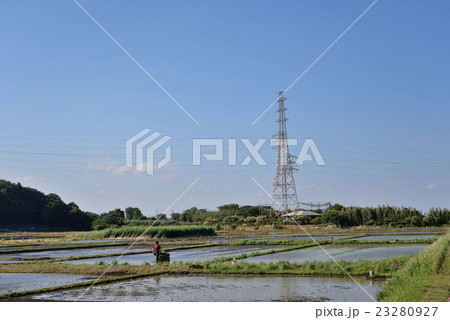 のどかな田園の風景 23280927