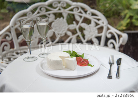 ブラジルの白いチーズ ケージョフレスコ ブラジルの白いチーズ ケージョフレスコ 23283956