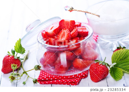 strawberry strawberry 23285334