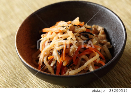 切り干し大根の煮物 23290515