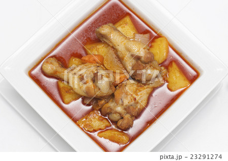 Chicken yellow curry 23291274