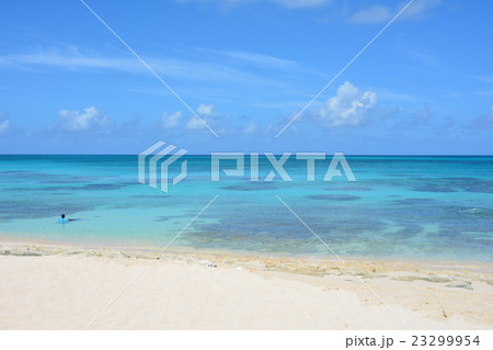来間島の長間浜 23299954