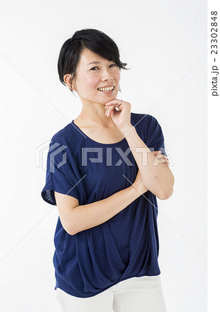 40代女性 23302848