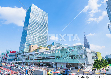 【東京】新宿駅前・バスタ新宿 【東京】新宿駅前・バスタ新宿 23313352