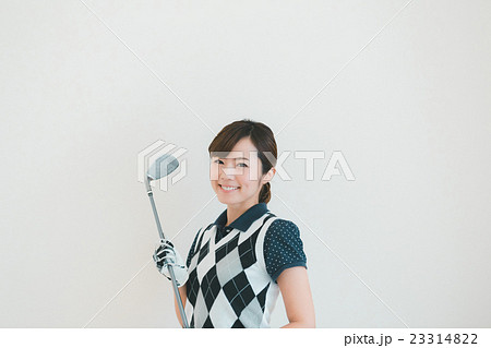 Japanese woman golfer , housewife 23314822